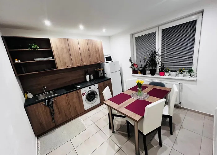 Апартаменты Sparrow Apartmens - Vrabcia Ulica 9,